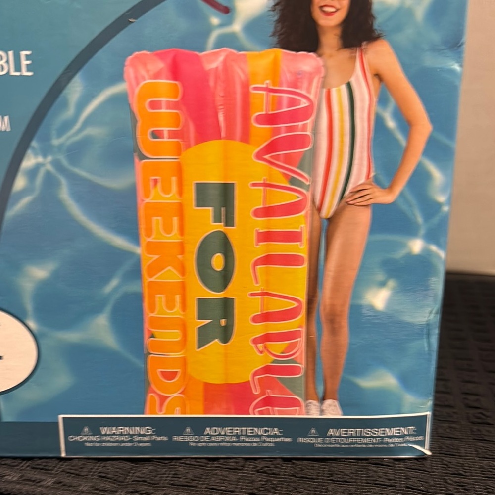 Inflatable Pool Float with Colorful Design - Picture 3 of 5